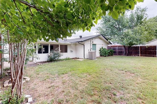 Building Photo - 3264 Northaven Rd