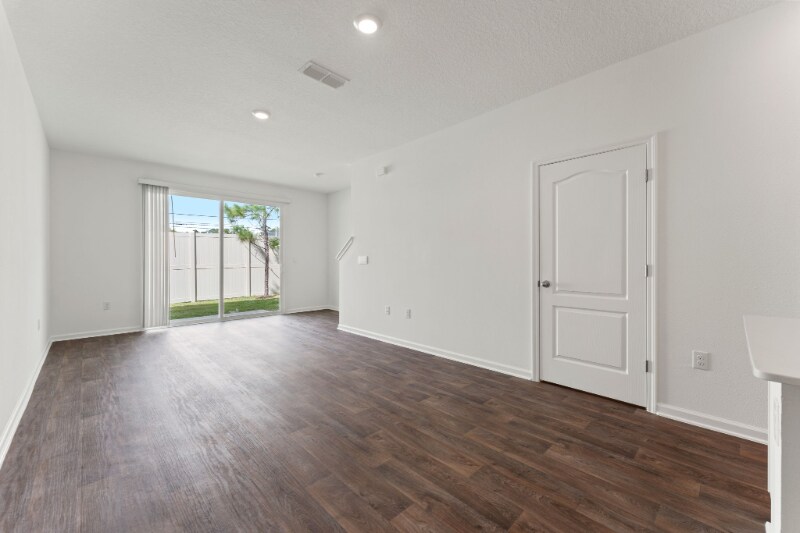 Building Photo - 5966 Ortega Hills Dr