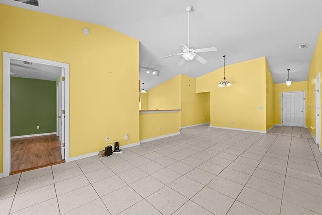 Building Photo - 131 Sandy Ridge Dr