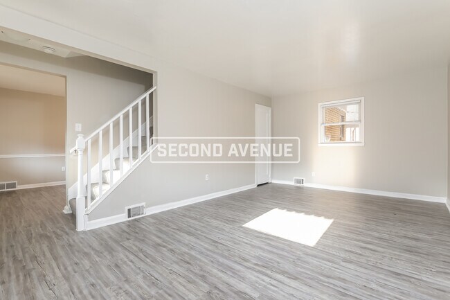 Building Photo - 928 Kennedy Dr