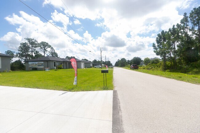 Building Photo - Brand-New Single-Family Home for Rent