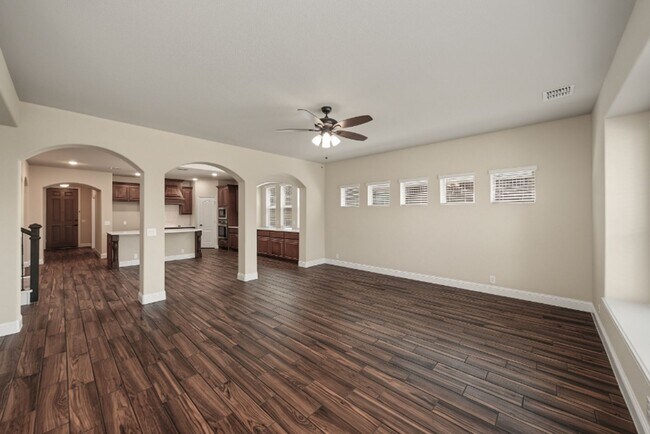 Building Photo - 504 Ridgewater Trail