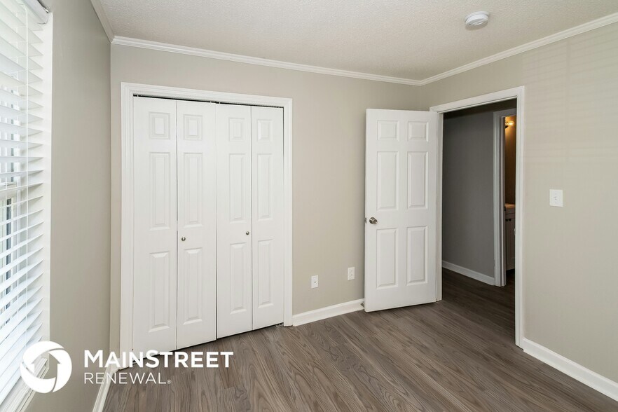 Building Photo - 201 Allen St