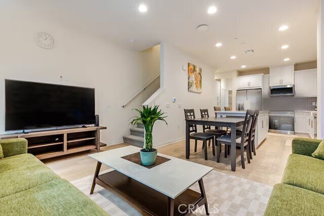 Building Photo - 243 S Sand Palm Dr