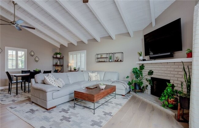Building Photo - 2521 Voorhees Ave