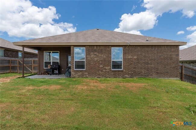 Building Photo - 3002 Gryffindor Ln