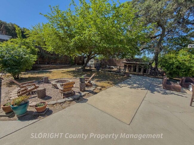 Building Photo - AVAILABLE MAY - Atascadero Home with Backyard Oasis + Bonus Office