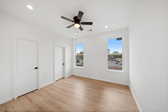 Building Photo - 1408 Enid St