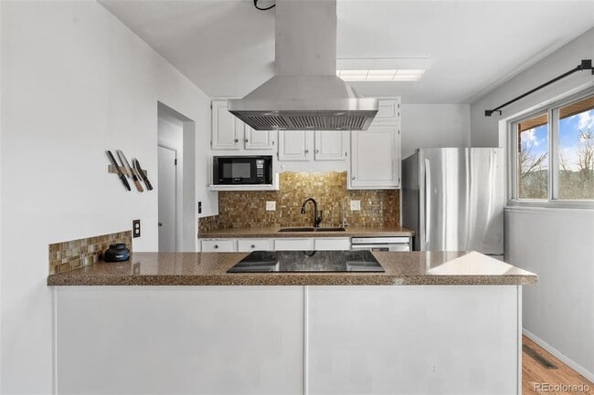 Building Photo - 1438 Laurette Dr