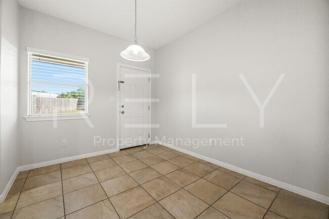 Building Photo - 412 Carl Shipp Dr