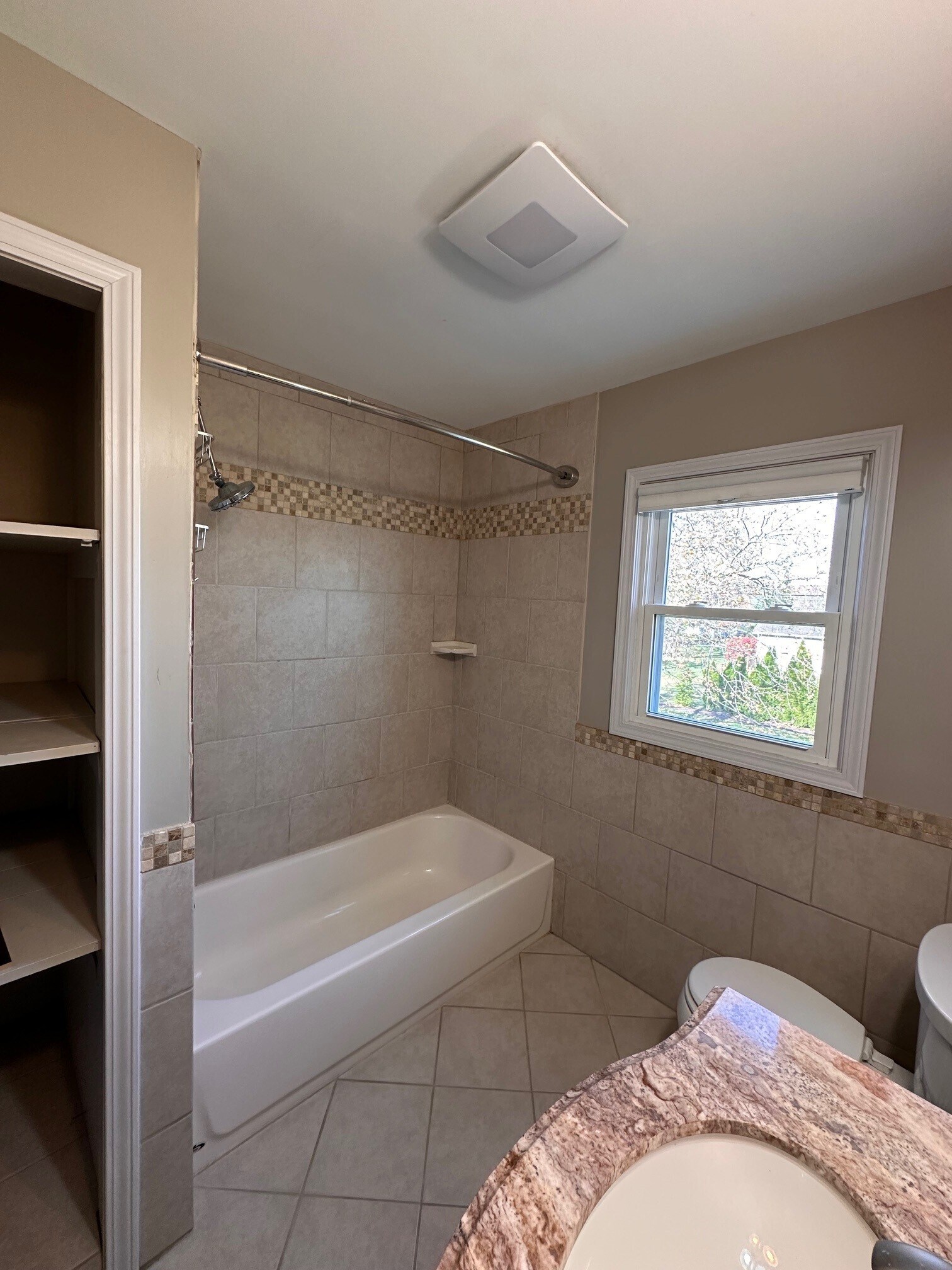 upstairs bathroom - 7987 State St