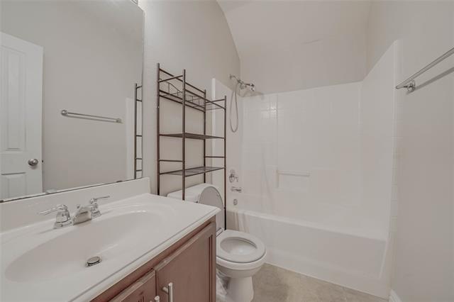 Building Photo - 1813 Caney Creek Dr