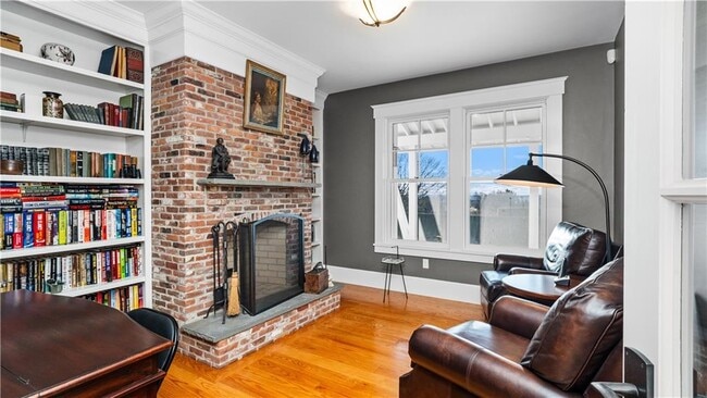 Building Photo - 3 Doris Terrace