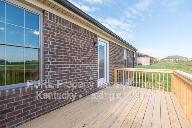 Building Photo - 720 Leeward Ct