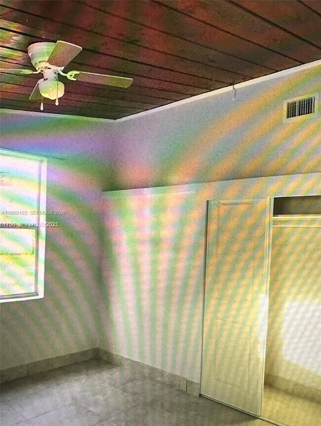 Building Photo - 320 Ipswich St