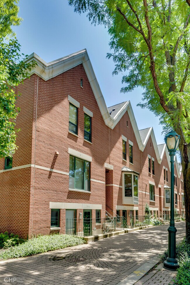 711 S Ashland Ave 711 S Ashland Ave Chicago IL 60607 Apartment Finder