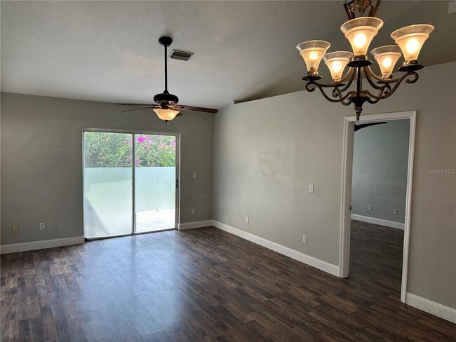 Building Photo - 9923 Dean Acre Dr