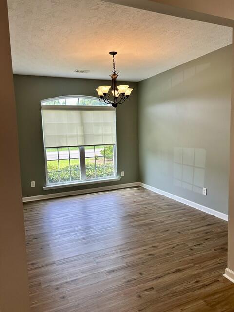 Building Photo - 5064 Nokesville Cir