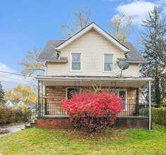 Building Photo - 16174 Friend Ave