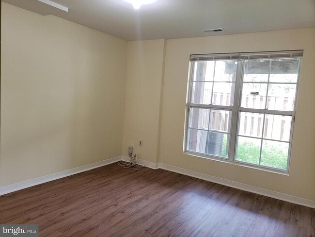 Building Photo - 18022 Royal Bonnet Cir