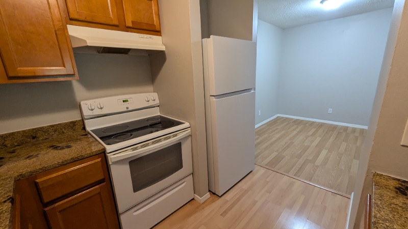 Building Photo - 2553 Brush Ct