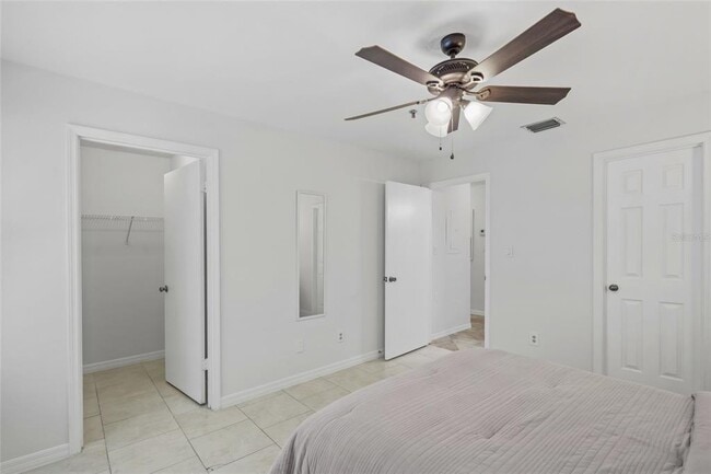 Building Photo - 4037 Crockers Lake Blvd