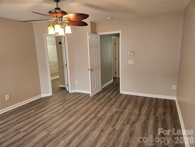 Building Photo - 10427 Alexander Martin Ave