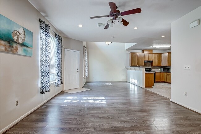 Building Photo - 3742 E Ashford Villa Ln