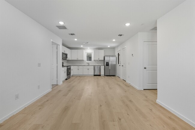 Building Photo - 30527 Bladnoch Ln