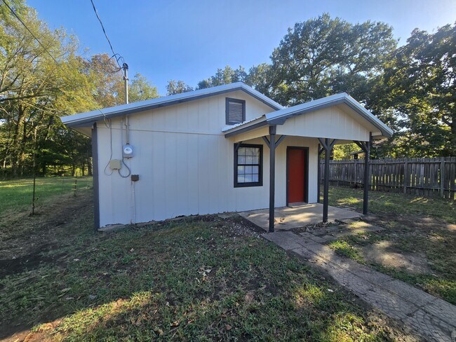 Building Photo - 9873 AR-352