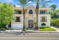 Building Photo - 2784 Deep Canyon Dr