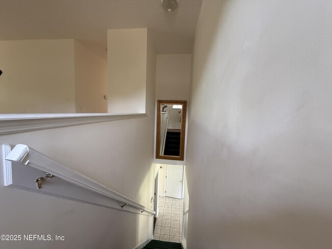 Building Photo - 2080 Trailing Pines Way