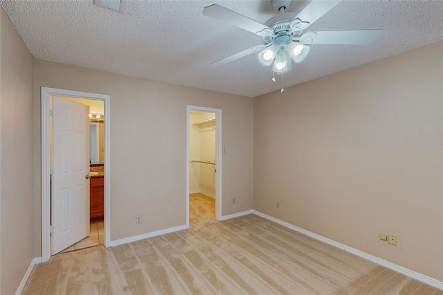 Building Photo - 1912 N Irving Heights Dr