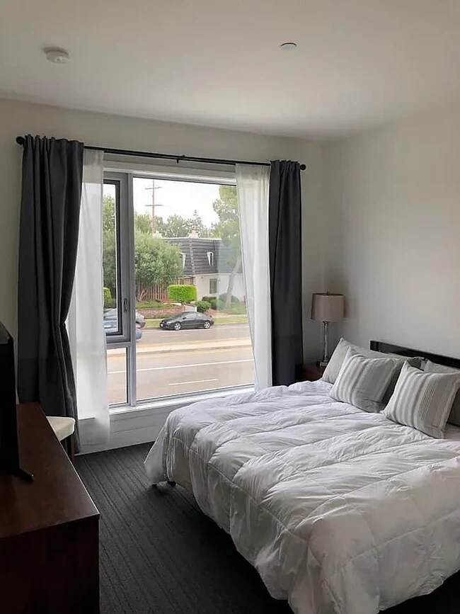 Master Bedroom Windows - 7857 W Manchester Ave