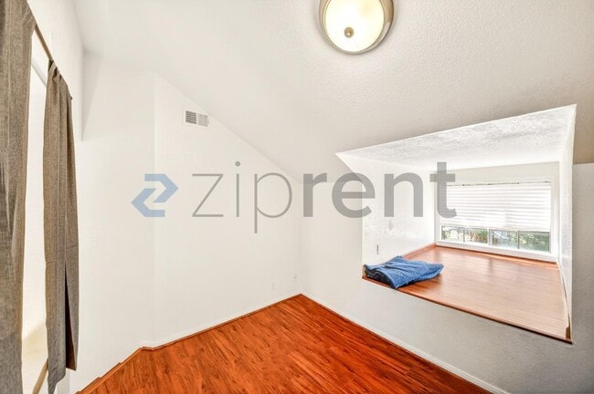 Building Photo - 29723 Windsong Ln