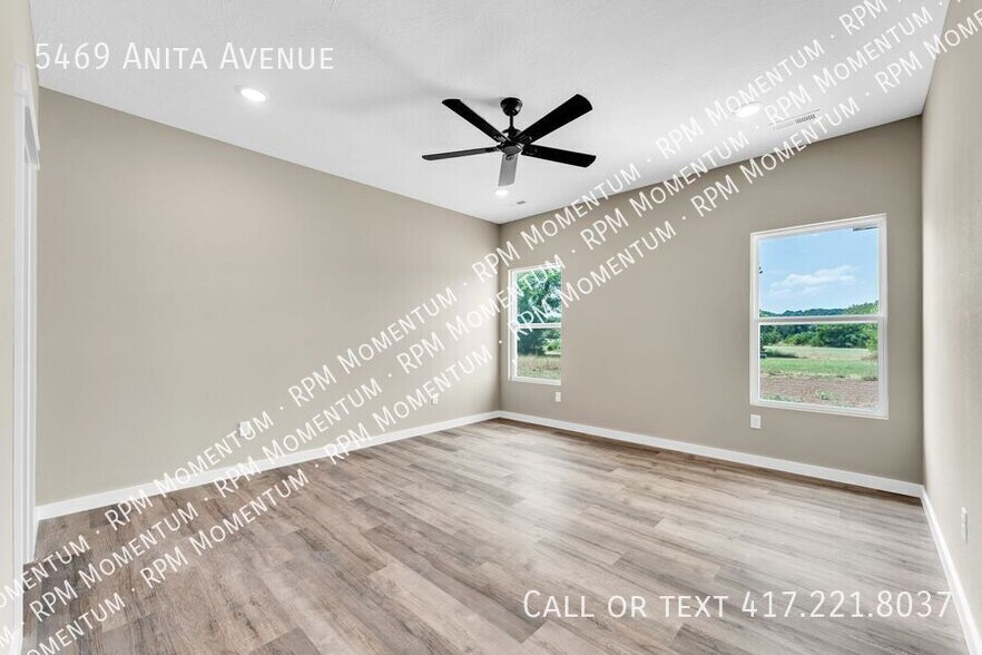 Building Photo - 5469 Anita Ave