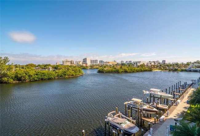 Building Photo - 1180 N Federal Hwy