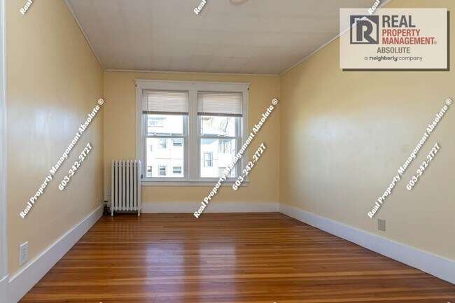 Building Photo - Faxon St 9-11