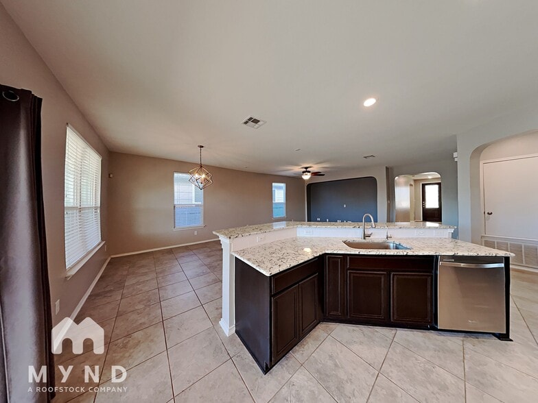 Building Photo - 1020 Patton Path