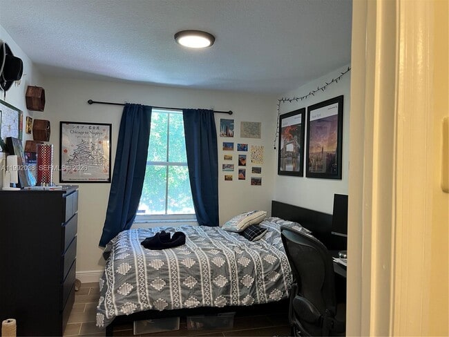 Building Photo - 12992 SW 32nd St