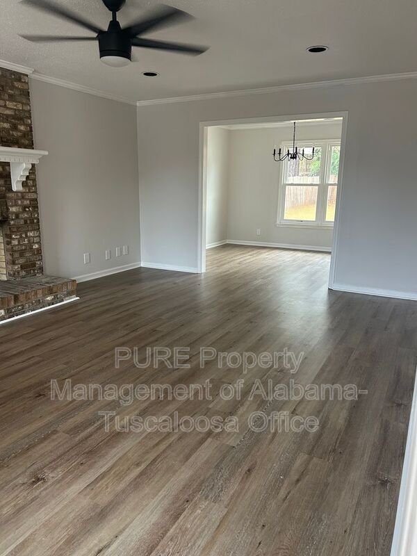 Building Photo - 401 Sandstone Dr