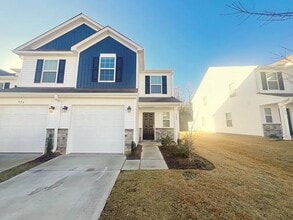 Building Photo - 922 Powder Crk Dr