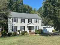Building Photo - 4 Bed 2.5 Bath 2 Car Garage Colonial Chesterfield/Deer Run Area