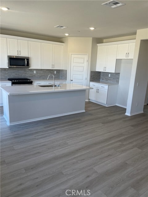 Building Photo - 11632 Couples