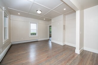 Building Photo - 35 W Westside Ave