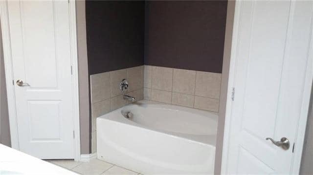 Building Photo - 7701 Val Verde Dr