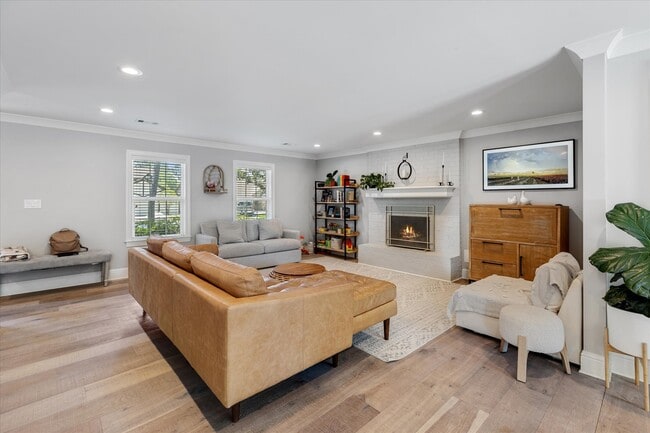 Building Photo - 27122 E Lana Ln