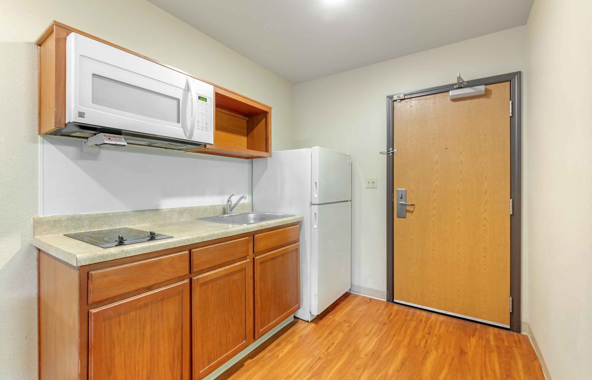 Building Photo - Furnished Studio-Fort Lauderdale - Airport - West