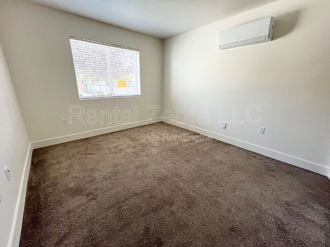 Building Photo - 440 Olive Way
