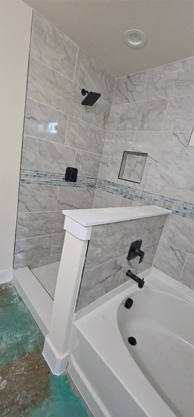 Building Photo - 7952 Hull Ave